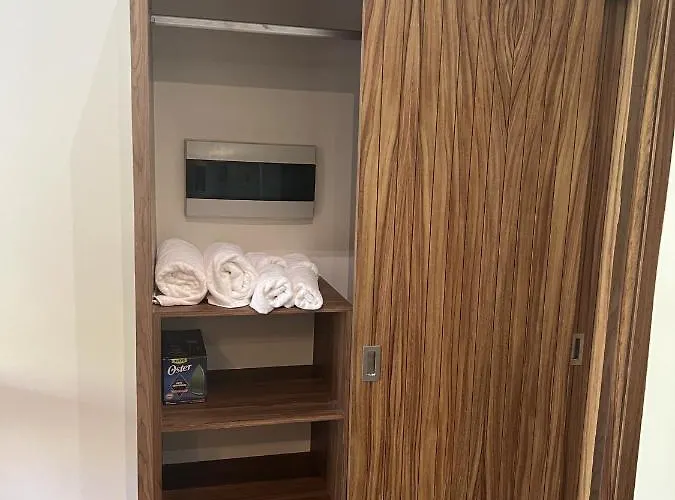 Aparthotel Adora